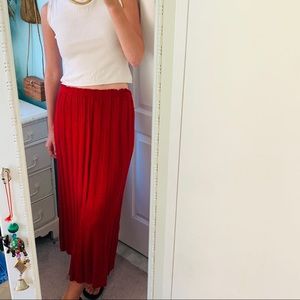Vintage red knit midi skirt